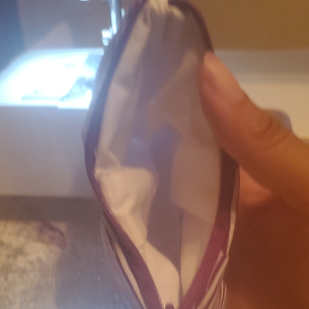Elegant Striped Purple and White Clutch - Picture 2 of 4